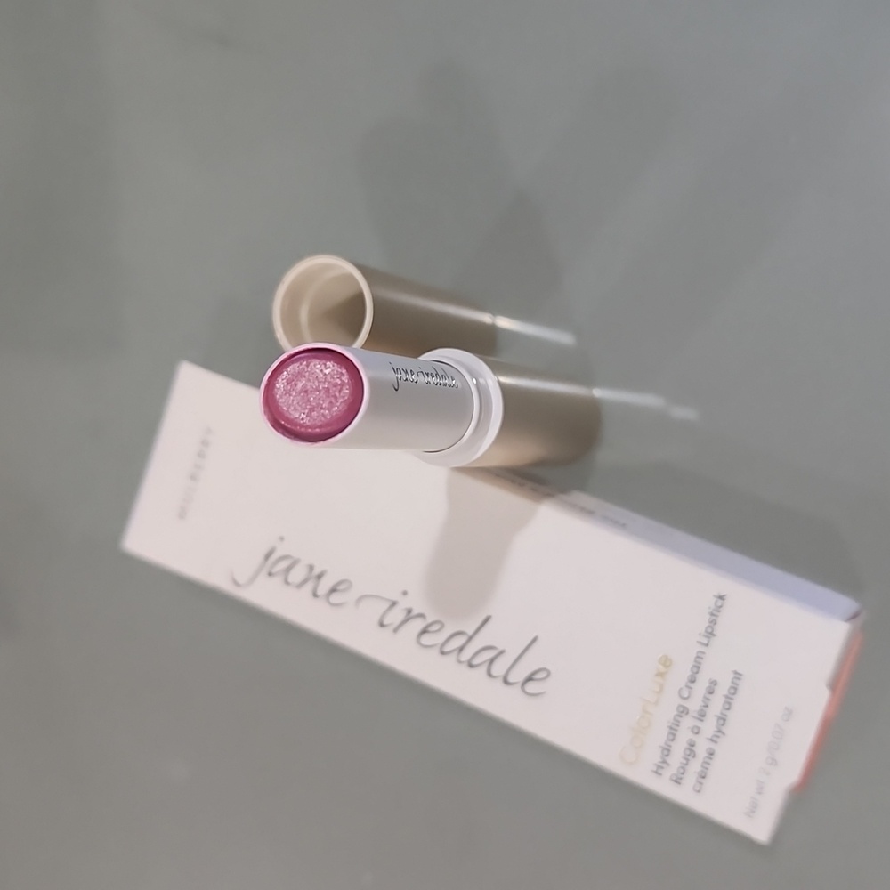Bundle makeup - Picture 2 of 3